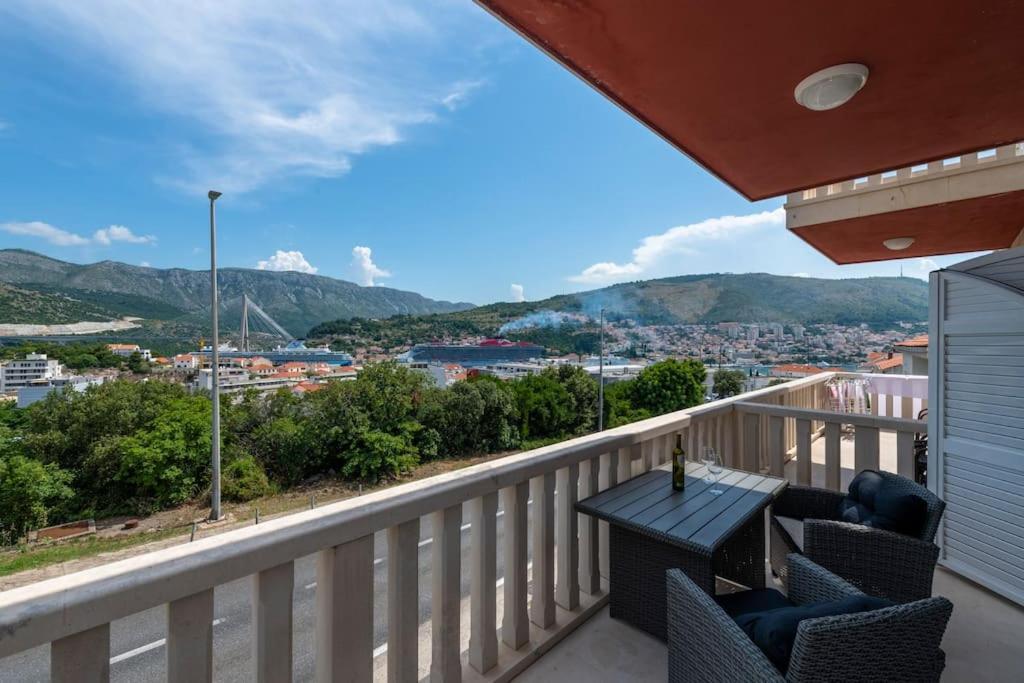 Bayview Oasis Apartment